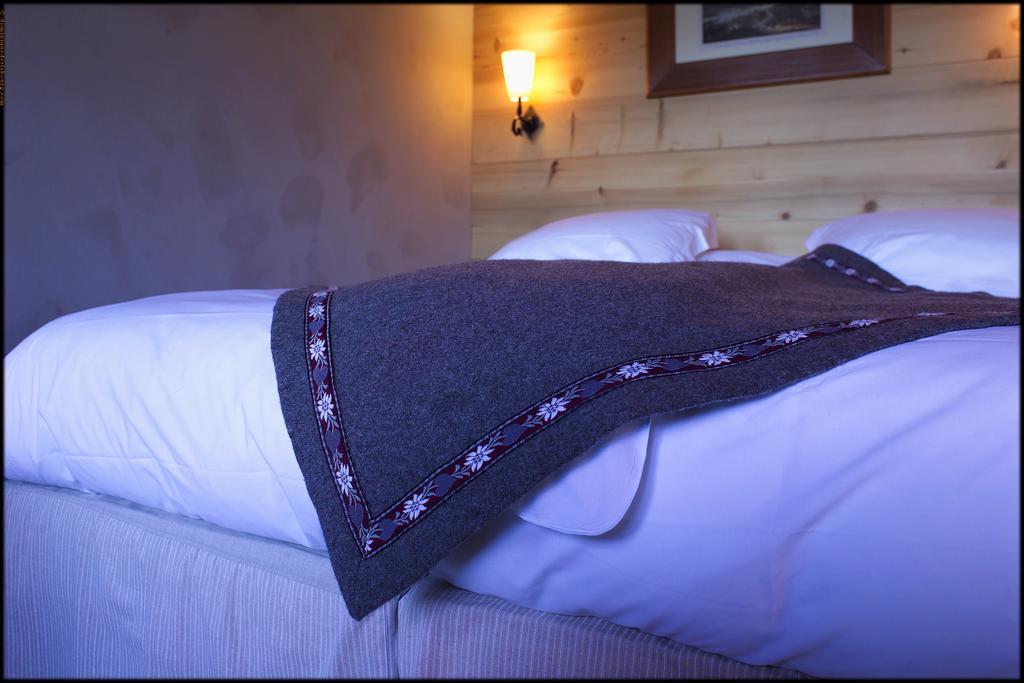 Hotel La Ferme Du Chozal, Chalet De Tradition Hauteluce Exteriör bild