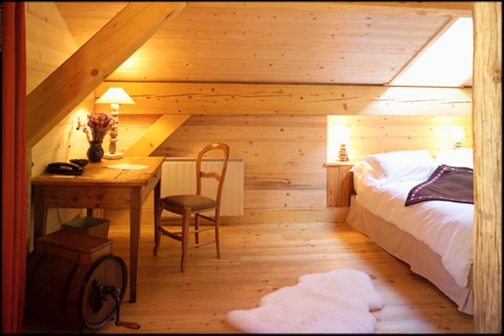 Hotel La Ferme Du Chozal, Chalet De Tradition Hauteluce Exteriör bild